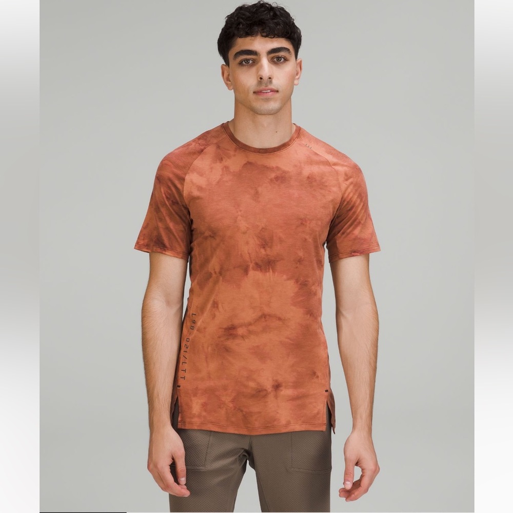Lululemon Always Agile Short Sleeve Shirt. Extra Small
